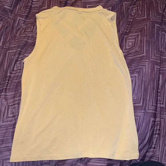 Top - Picture 6 of 6